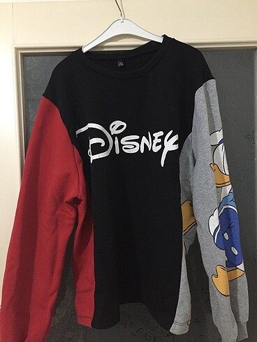 Disney baskılı kazak