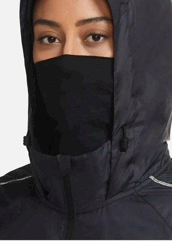 s Beden siyah Renk Nike Siyah Kadın termal ceket xs mevcut