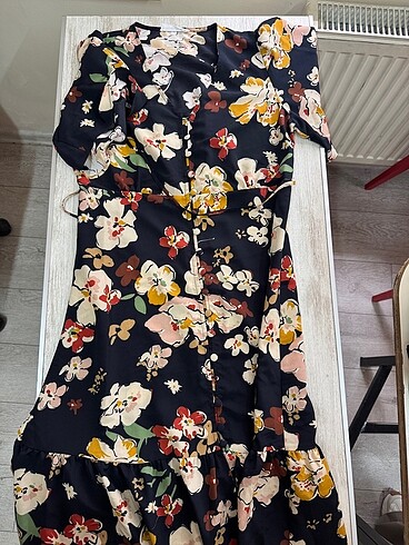 m Beden Mango midi elbise