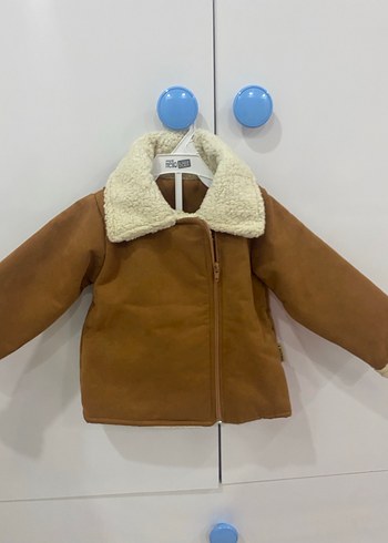 Kahverengi Erkek Çocuk Kürklü Ceket - Görsel 2