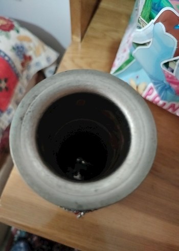 Kullanılmış Teneke Kutuda Balm - Görsel 2