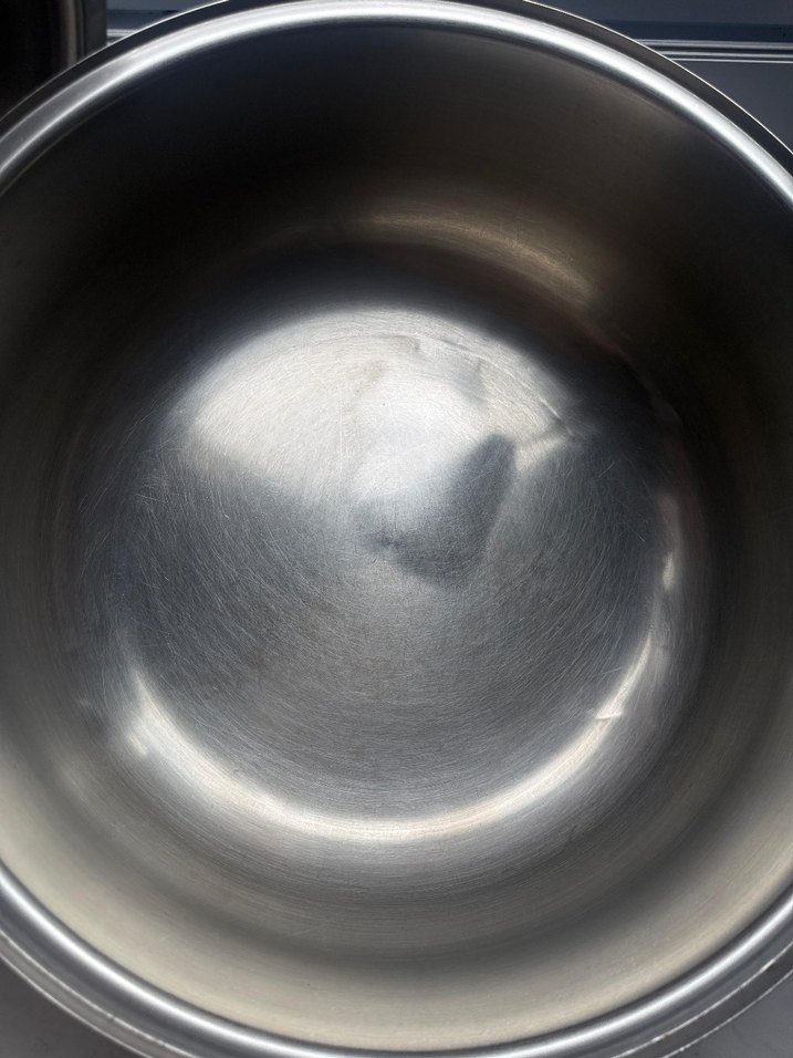 Parlak Gri Paslanmaz Çelik Tencere - Görsel 4