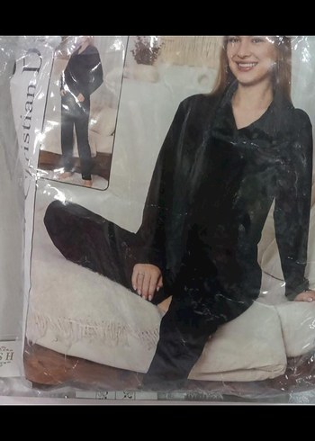 Christian Dior Kadın Pijama Takımı - Görsel 2