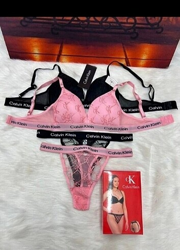Calvin Klein iç çamaşır takımı