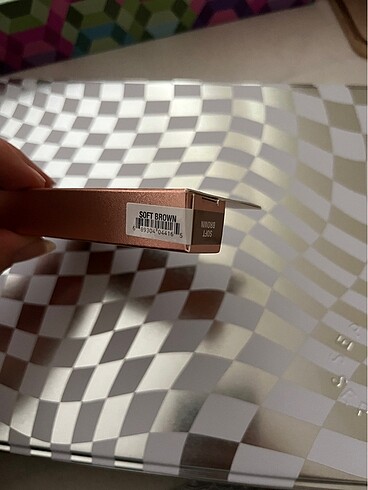 Sephora Anastasia kaş kalemi soft brown