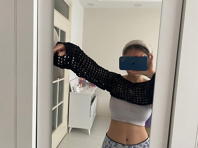 s Beden siyah Renk Akıllı crop üst