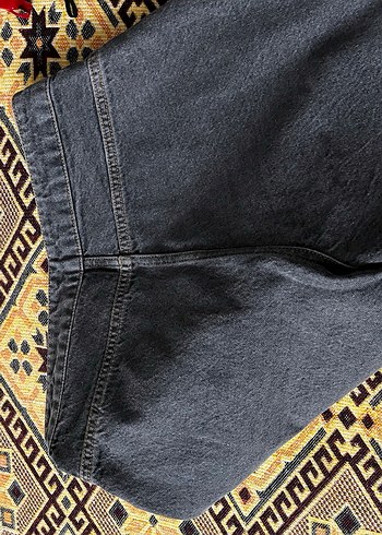 Kadın Siyah Denim Salaş Mini Şort - Görsel 5