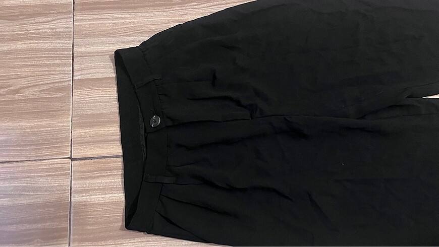 İnce kumaşlı pantolon