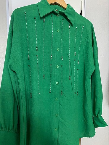 xl Beden yeşil Renk Yeşil taşlı tesettür tunik gömlek