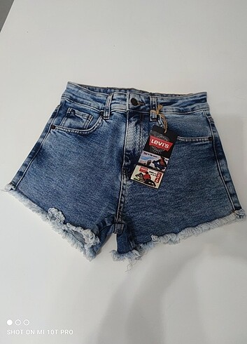 Levi's kadın şort 