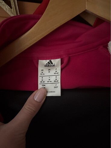 m Beden Adidas Eşofman takımı