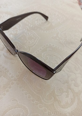 Ray Ban Klasik Gotik Tarzda Siyah Şeffaf Gözlük