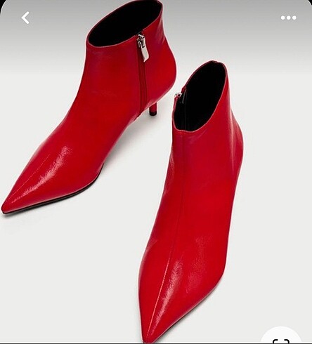 Zara bot kırmızı