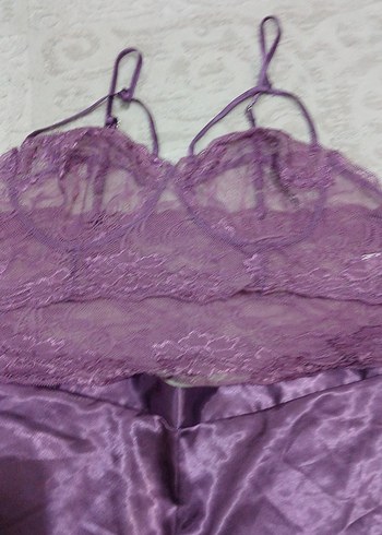 Mor Dantel Detaylı Kısa Saten Pijama Takımı - Görsel 3