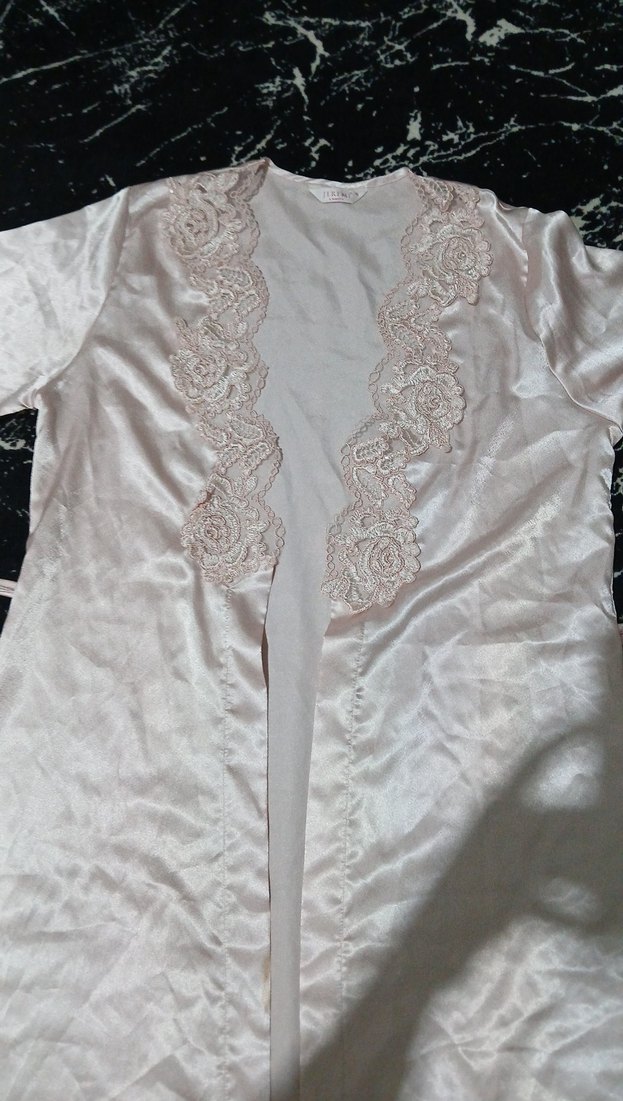 Uzun Kollu Bohem Kadın Bornoz - Görsel 2