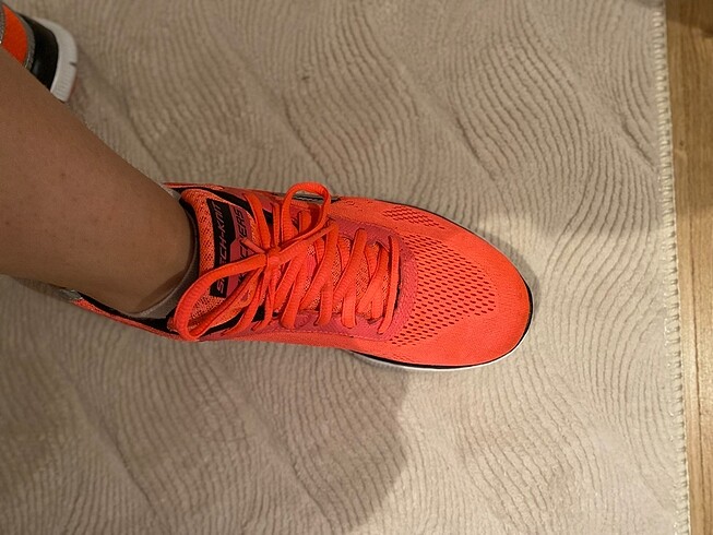 39 Beden Skechers ayakkabı