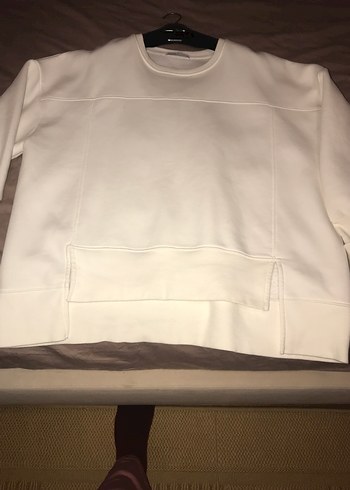 Kadın Beyaz Oversize Sweatshirt - Görsel 4