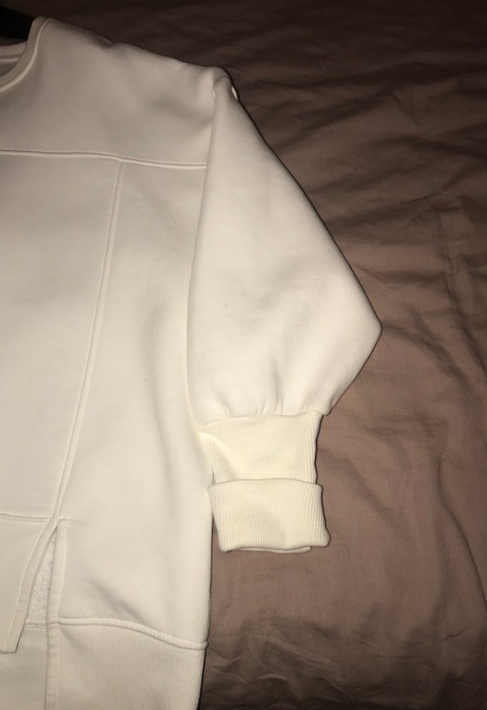 Kadın Beyaz Oversize Sweatshirt - Görsel 3