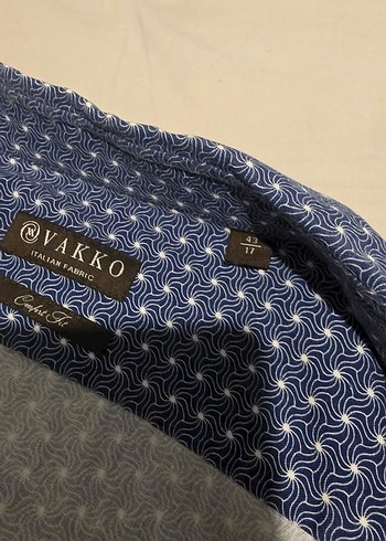 Vakko Desenli Gömlek. 43 Beden - Görsel 4