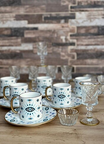 English Home Fincan takımı