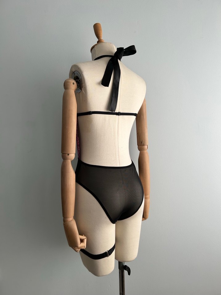 Dantel ve Tül Detaylı Sırtı Açık Bodysuit - Görsel 3