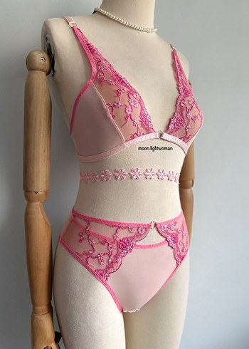 Tasarım Pembe Bra-Sütyen Takım - Görsel 2