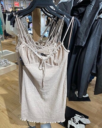 bershka mini elbise
