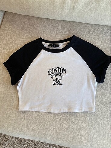 bershka kısa tshirt