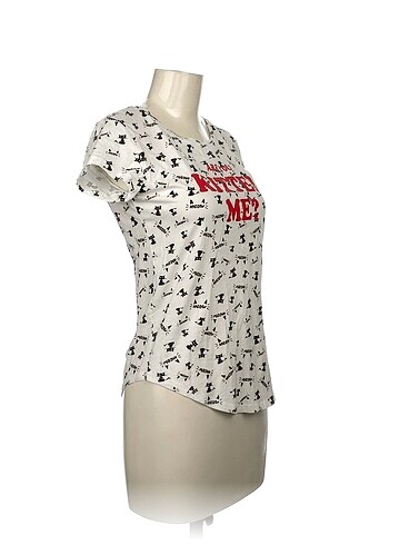 Defacto Defacto T-shirt %70 İndirimli.