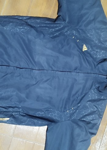 #Adidas erkek spor mont.Kolda leke