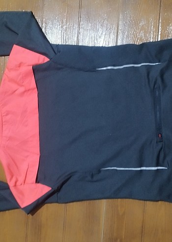 s Beden çeşitli Renk #Kadın mont..#Hummel orijinal..Erkeğinin de var.
