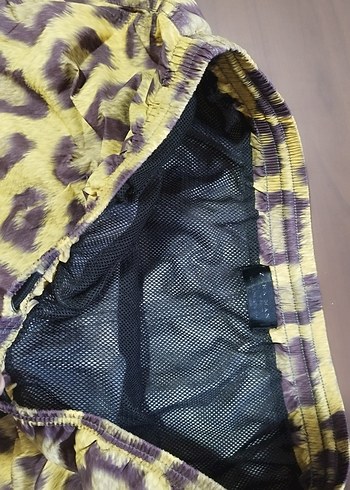 Sarı Leopar Desenli Erkek Mini Şort - Görsel 7