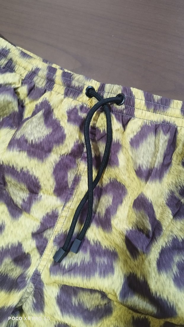 Sarı Leopar Desenli Erkek Mini Şort - Görsel 2