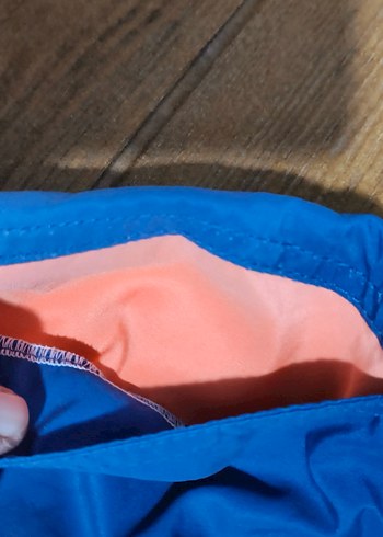 #Erkek şort .Yenidir..arkada nokta leke.. - Görsel 4