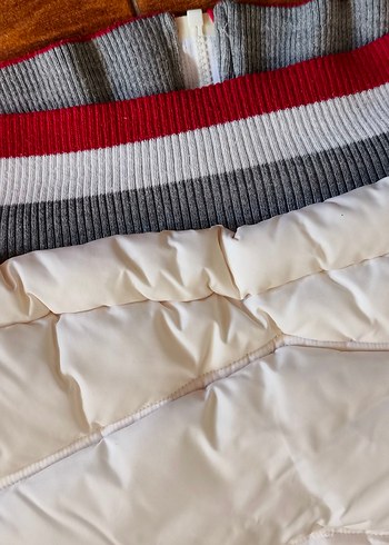 #Çocuk yelek mont #Lcv yenidir, altta çok ufak leke. - Görsel 3