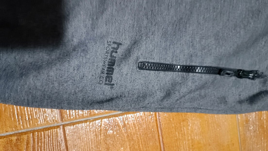 #Erkek eşofman altı..Hummel..Az pamuklanması var.. - Görsel 2