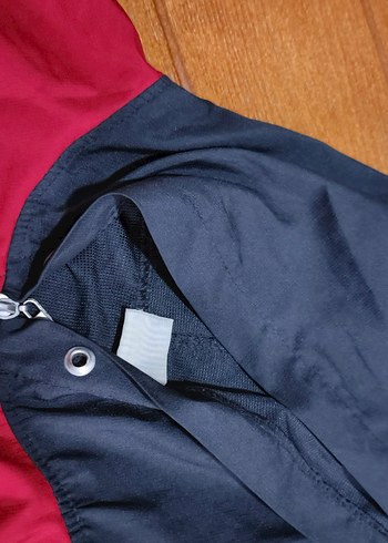 #Erkek yelek mont..Galatasaray..Koltuk ucu sökük, dikilir.. - Görsel 4