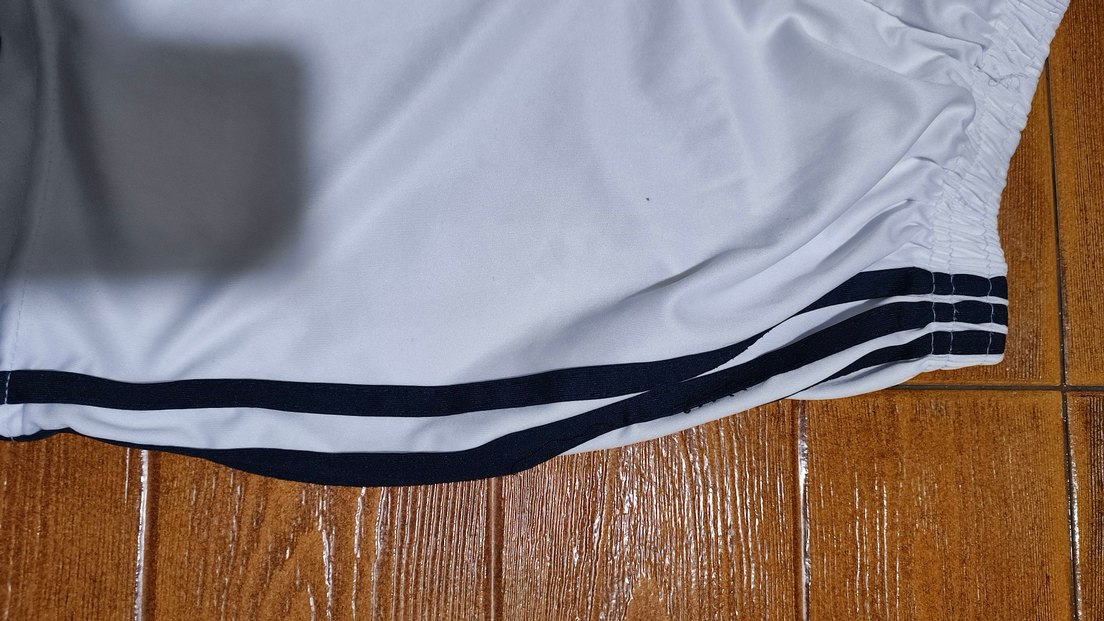 #Adidas Fenerbahçe çocuk şort..Beşiktaşlısı ve . - Görsel 2