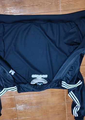 #Adidas mont Kol ucu ufak özür ve yan cep fermuarın biri bozuk.. - Görsel 8