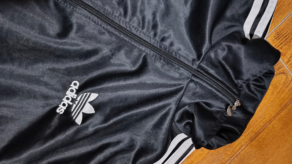 #Adidas mont Kol ucu ufak özür ve yan cep fermuarın biri bozuk.. - Görsel 5