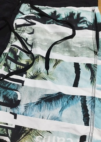 #Şık şort..Her renk her beden ünlü markalardan bermudalar - Görsel 2