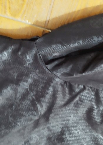 #Kadın yağmurluk mont ...Louis Vuitton - Görsel 8