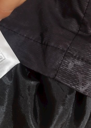 #Kadın yağmurluk mont ...Louis Vuitton - Görsel 3