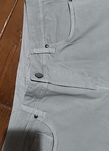 #Colin's jeans pantolon.Eni 45 Boyu 103 Paça 19 Siyah parlak, 