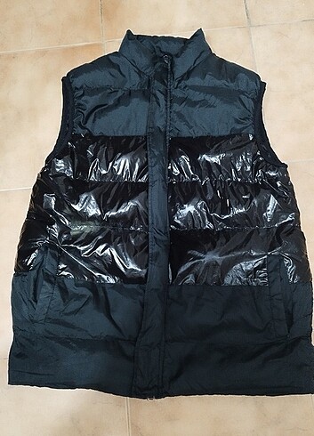 #Moncler şişne yelek mont Eni 50 Boyu 70