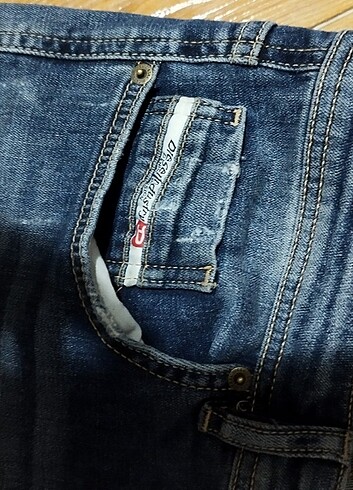 34 Beden #Diesel jeans pantolon Eni 44 Boyu 108 Piyasası 9000 TLdir.. ??