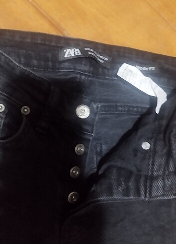 29 Beden #Zara skinny jeans pantolon Eni çekilince 38 Boyu 97 30 bedeni d