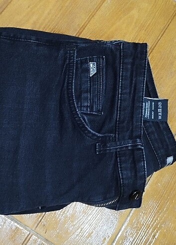 31 Beden #Mavi Jeans kot pantolon..Mağazasında çok pahalıdır..Eni çekilin