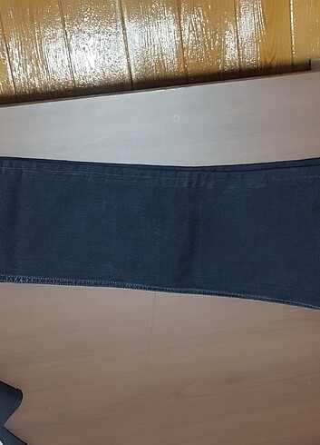 28 Beden #Mustang jeans pantolon..Piyasası çok pahalıdır. Her marka kadın
