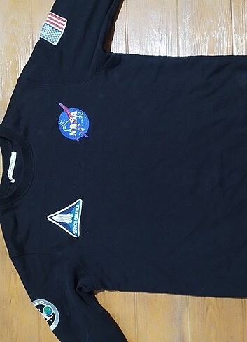 m Beden #Balenciaga ünlü marka sweat..Piyasası çok pahalıdır..Siyah Bale